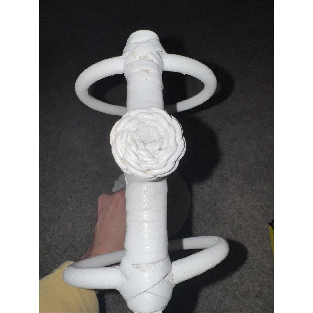 Wicker Guest Towel Holder Stand Double Rings White Tone Nautical Victorian Hobo